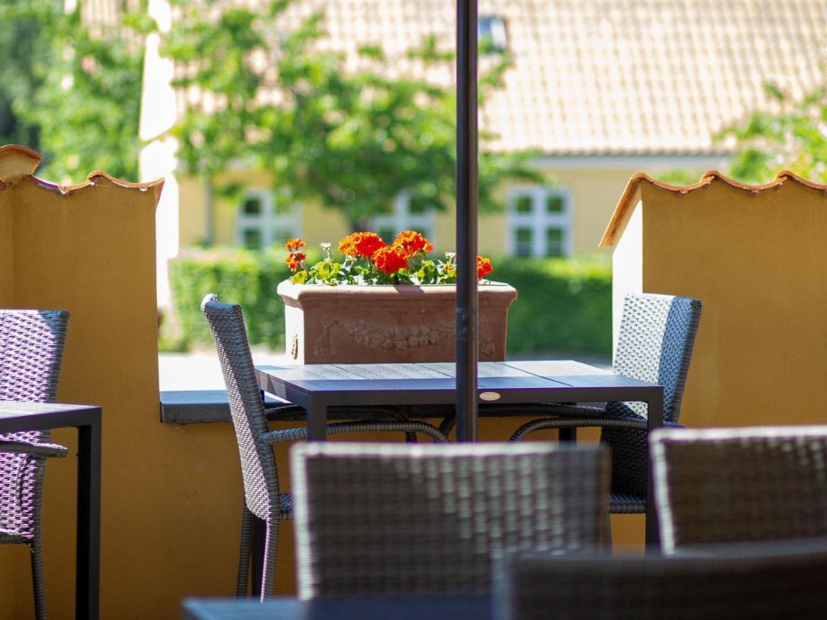 Oro Kro & Hotel Zewnętrze zdjęcie