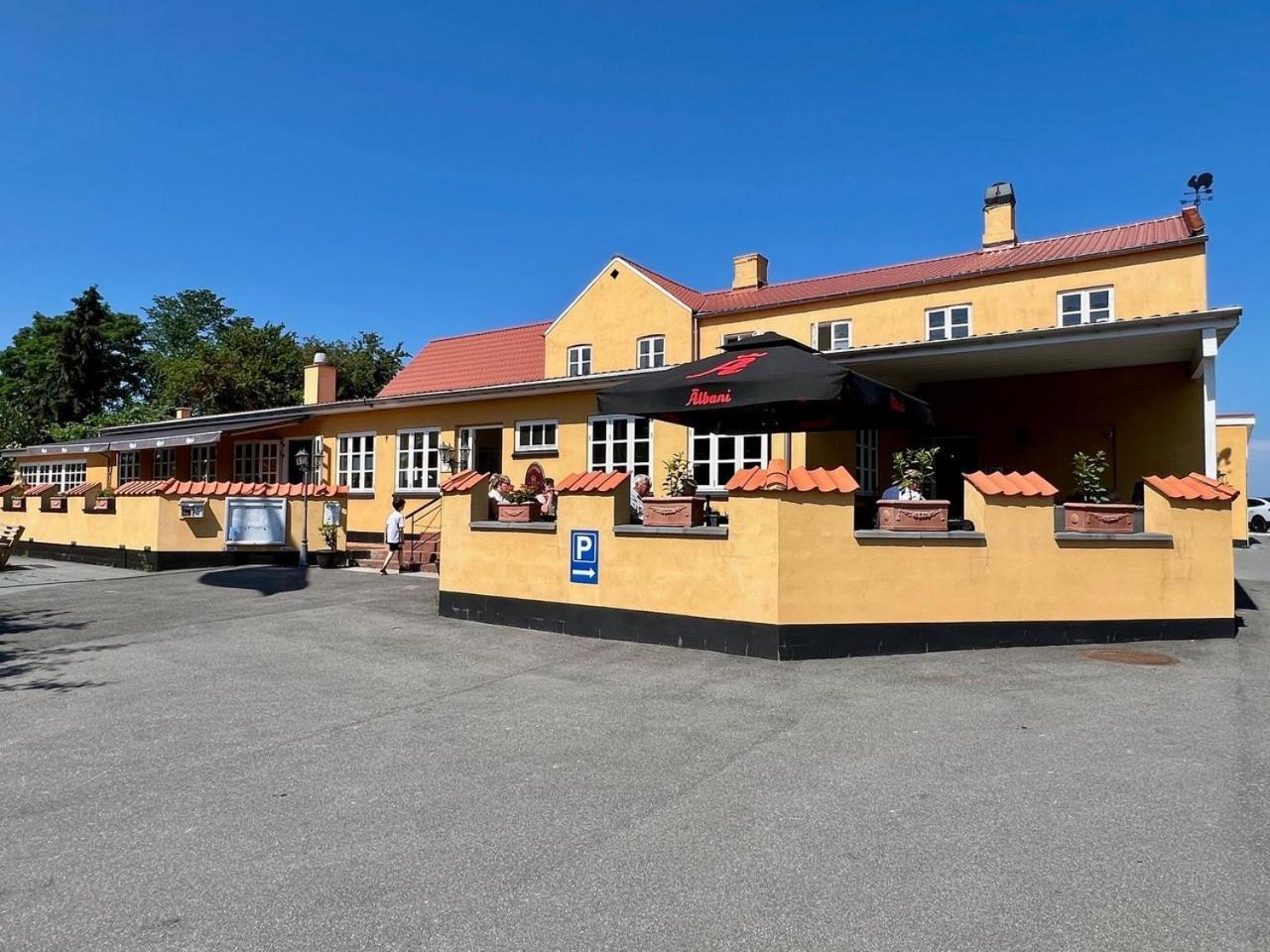 Oro Kro & Hotel Zewnętrze zdjęcie
